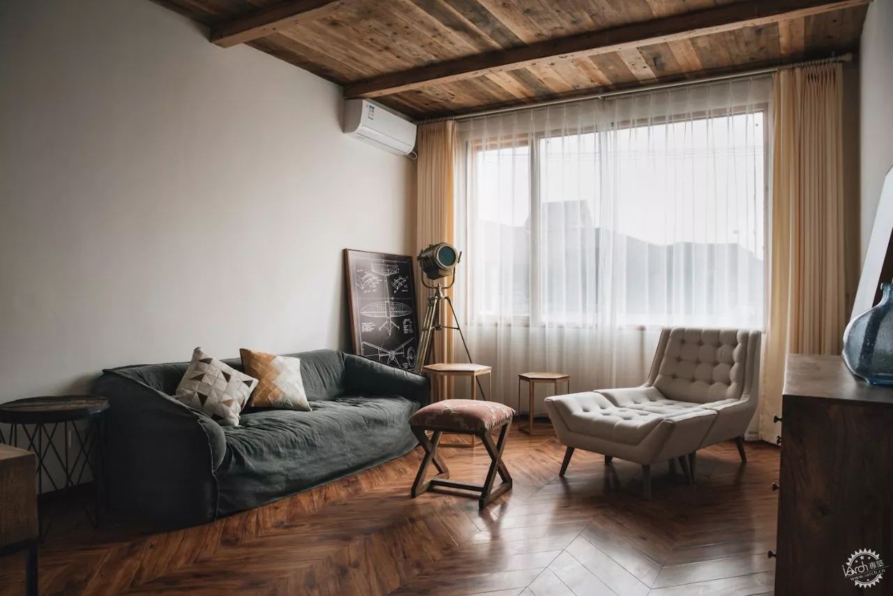 sasa，西西，设计师老王和三圣乡的“亲家DearHome”