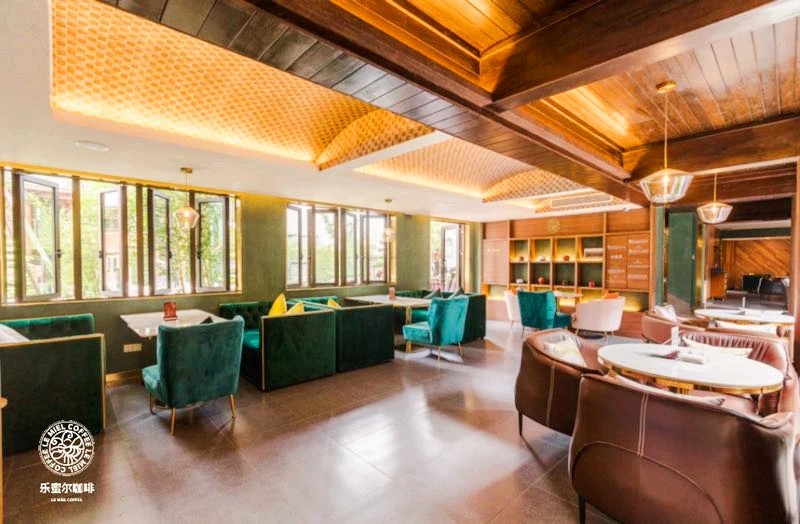 成都鹭岛风景区,鹭岛艺术城高端吗