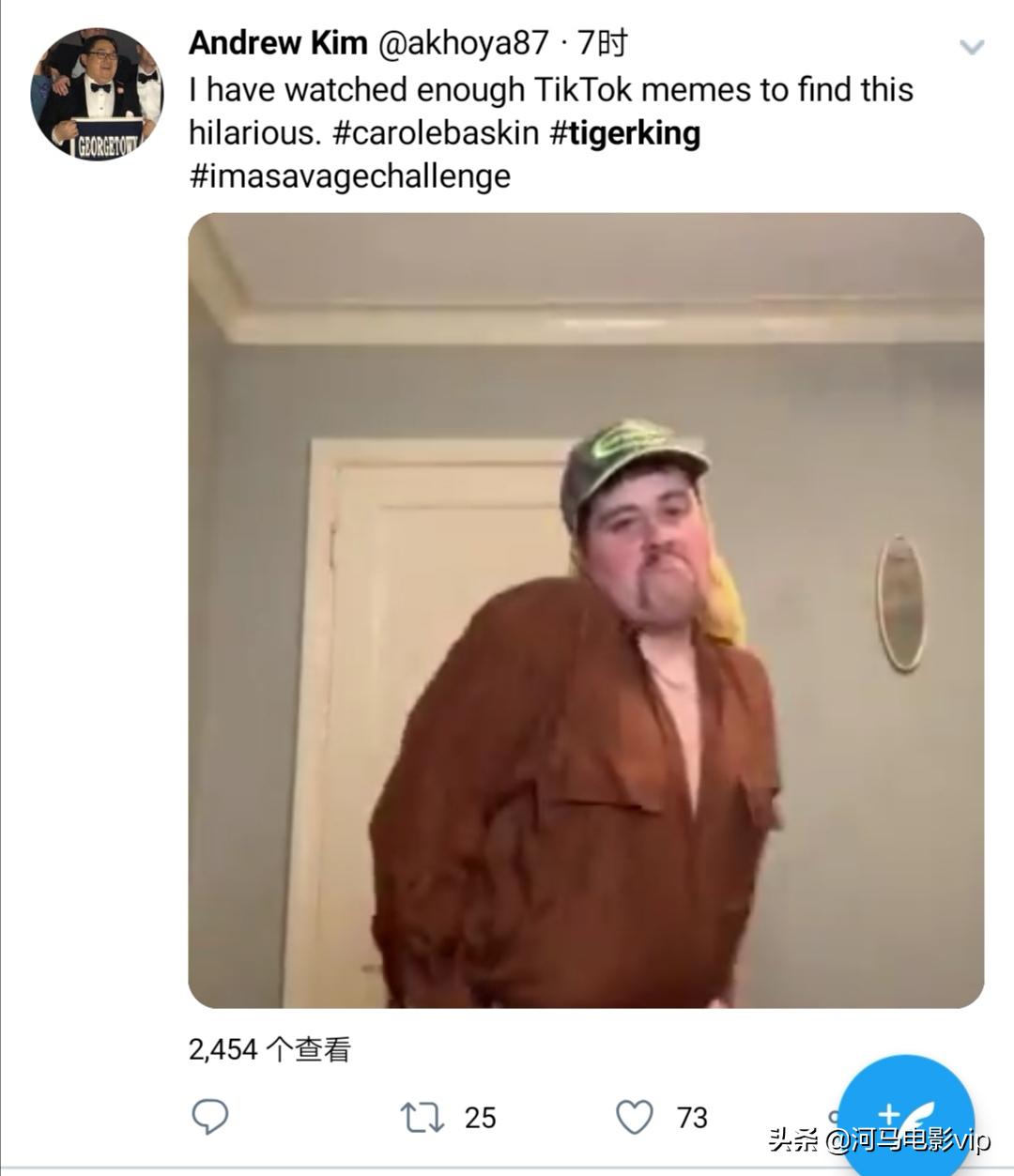 这部魔幻纪录片，在美国竟然比疫情还火！