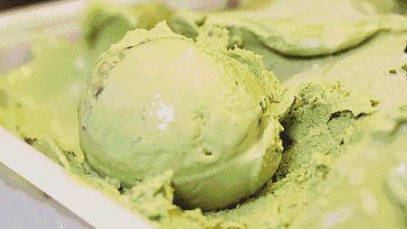 冰淇淋吃多了怎么驱寒,冷饮冰淇淋吃多了会怎样