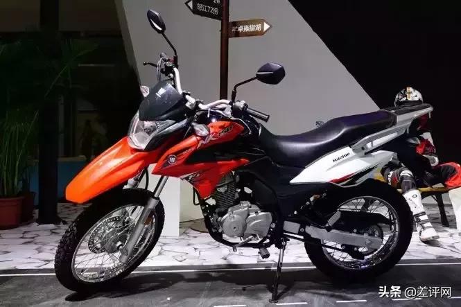 nk150豪爵对比阿普利亚terra150,豪爵跨界摩托车