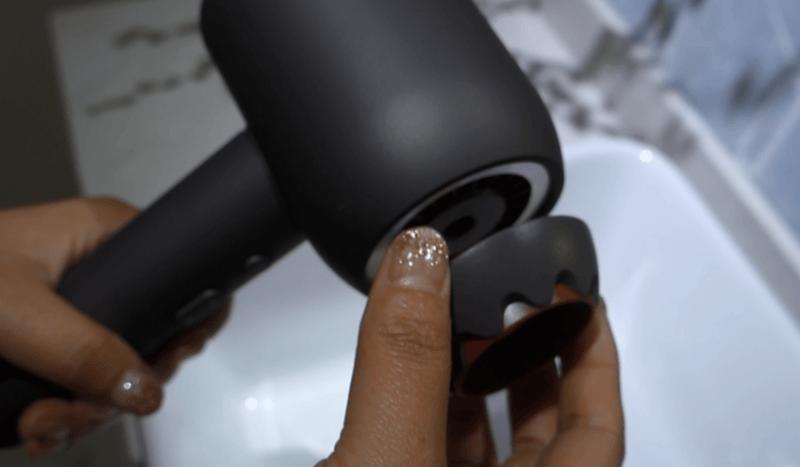 哪款负离子速干吹风机不伤头发,负离子吹风机对毛躁头发有用吗