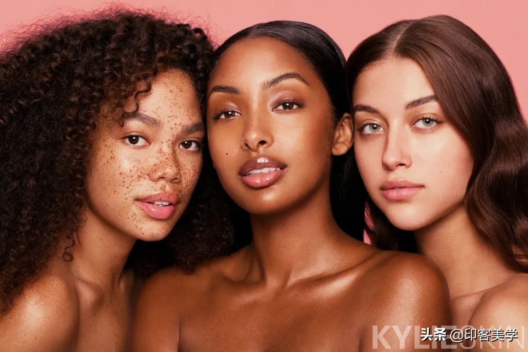 这届年轻人的中二感，正在重头定义时尚？