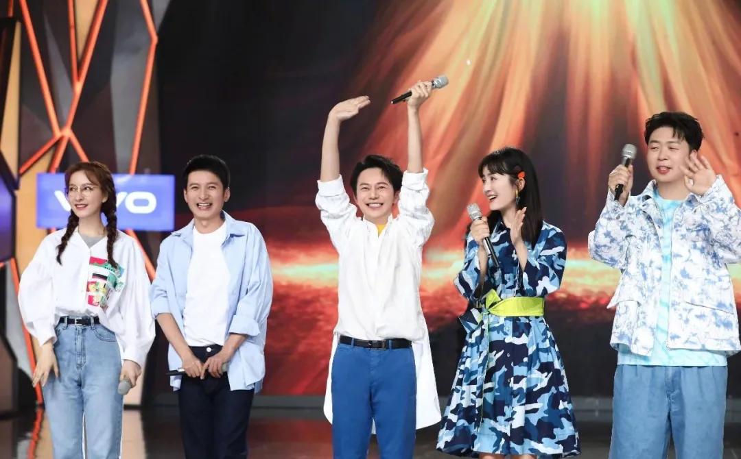 《艾瑞巴蒂》表现最差，黄圣依张雨绮不好带？主持人吴昕毫无作为