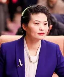 不能让她们因疫情错过最佳治疗时机，狼疮还会累及多个器官！梅长林：激素严重不良反应和疗程长、剂量大有关