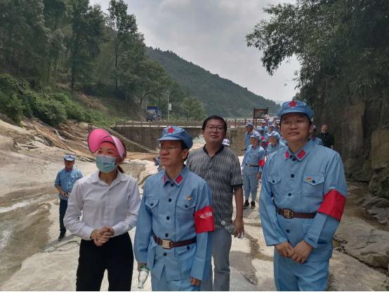 湖北祥云集团：重走红色之路，共筑祥云伟业