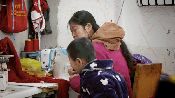 90后小伙改造内衣店,小伙卖内衣年入五千万