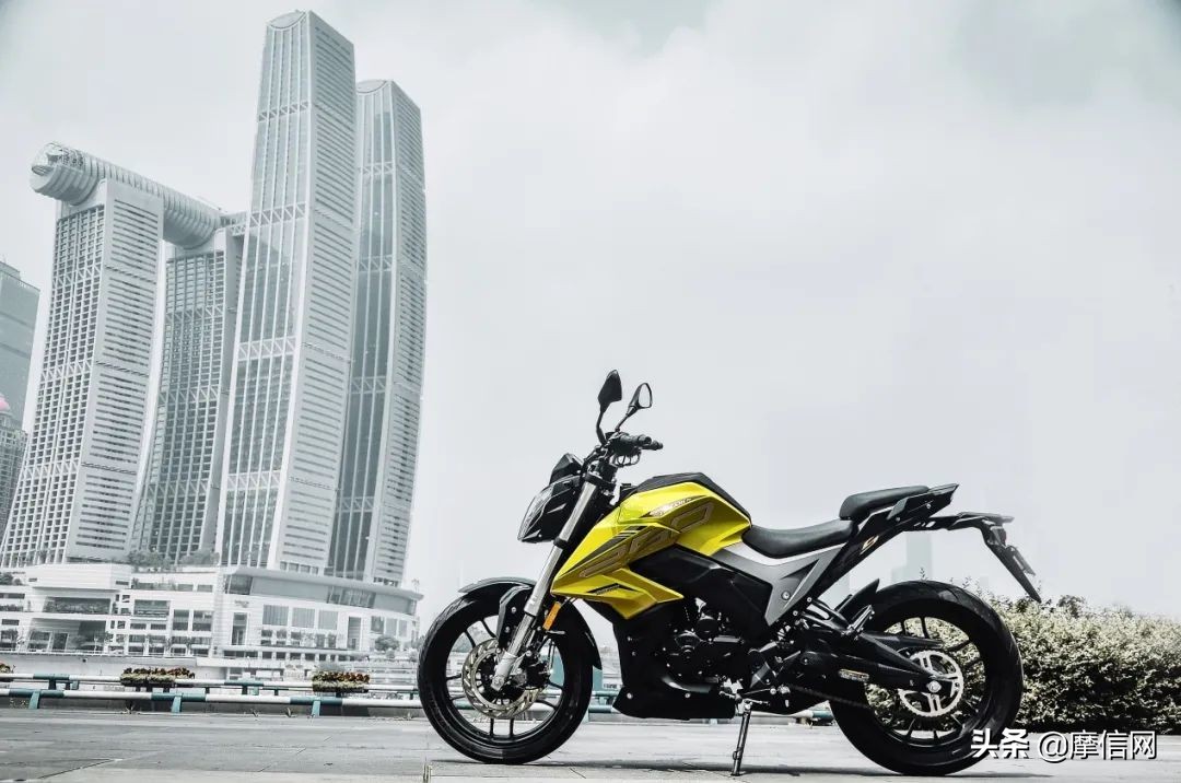 宗申250r跑车街车摩托车测评,宗申250r街车价格是多少