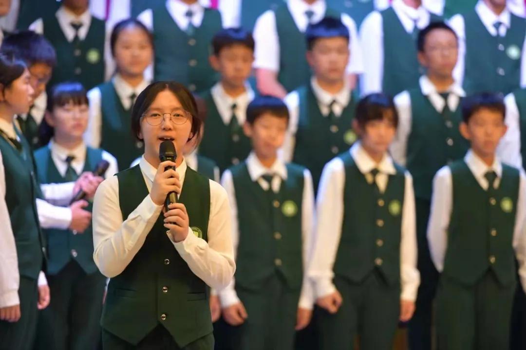 左手国学，右手英语，中杉学校真不一般