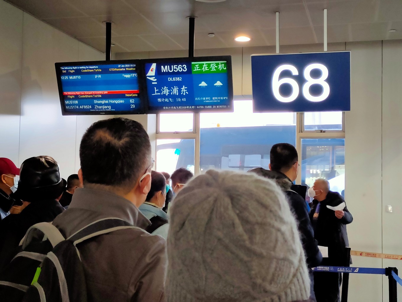 实弹射击or公墓拍大片？| 跟90后小伙儿在马尼拉“玩儿很野”