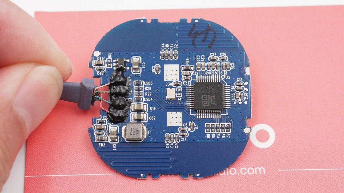 无线k歌小方盒拆解,家用ktv蓝牙音响拆解