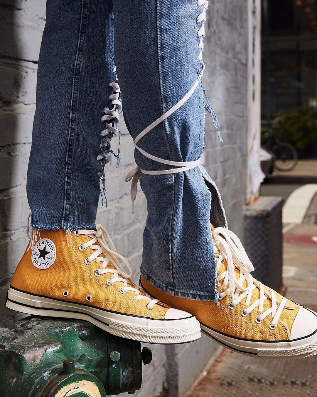 上至明星，下到素人，宁可撞鞋也要穿的匡威究竟有什么魔力？