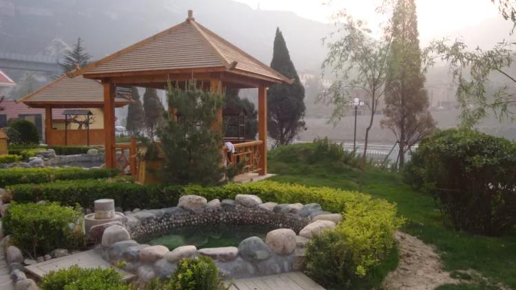 谁会不喜欢旅游呢,你们去过很大的游乐场吗