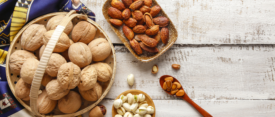 肾虚肾阳虚吃什么最补,肾阳虚和肾阴虚适合吃什么食物