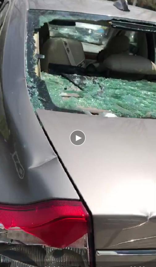 与前妻子女遗产纷争，座驾被铲车铲起砸毁，车玻璃崩溅划伤手脸，警方以丈夫指使不予立案