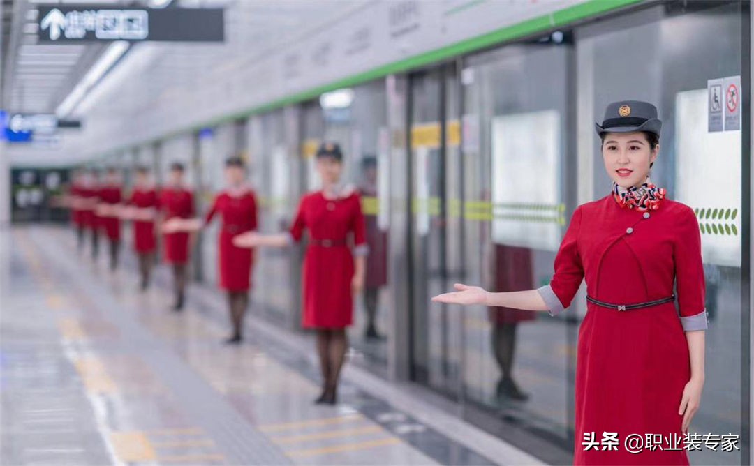 厦门地铁制服标志,地铁制服图片