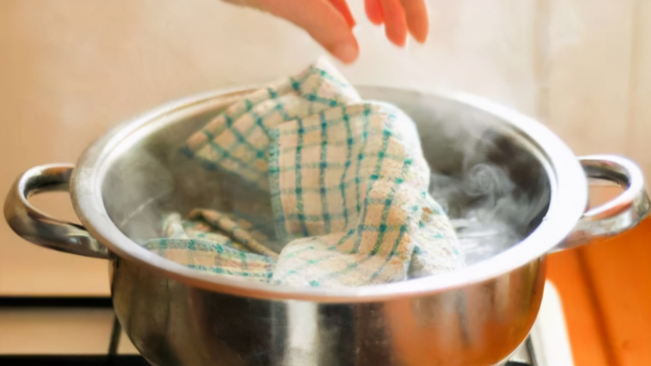 正确的洗碗方法和步骤,洗碗的正确方式致癌