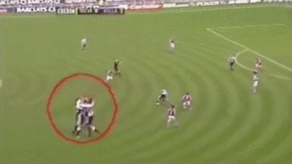 苏牙咬人集锦,苏牙咬人世界杯解说