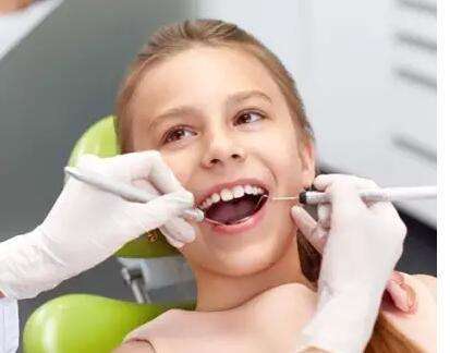 一口烂牙怎么彻底治好,六岁小孩一口牙全烂了