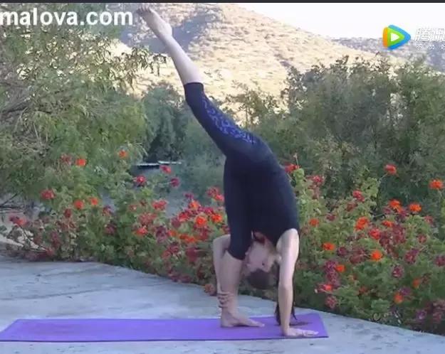 30分钟无痛开髋又开肩，越练越苗条，身体柔韧度翻倍