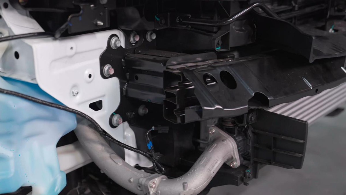 4008与皓影拆车,标致4008拆解对比皓影