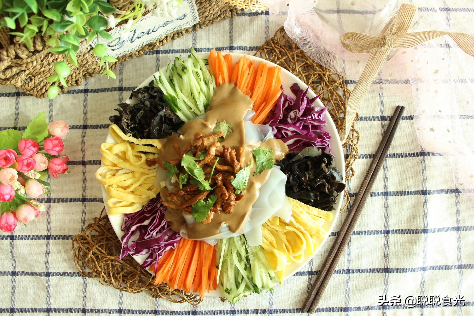 自制东北大拉皮正宗的做法,用淀粉做东北大拉皮的制作视频