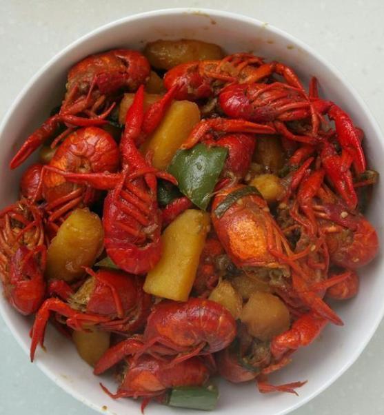 快来做美味的披萨,美食可口的饭菜