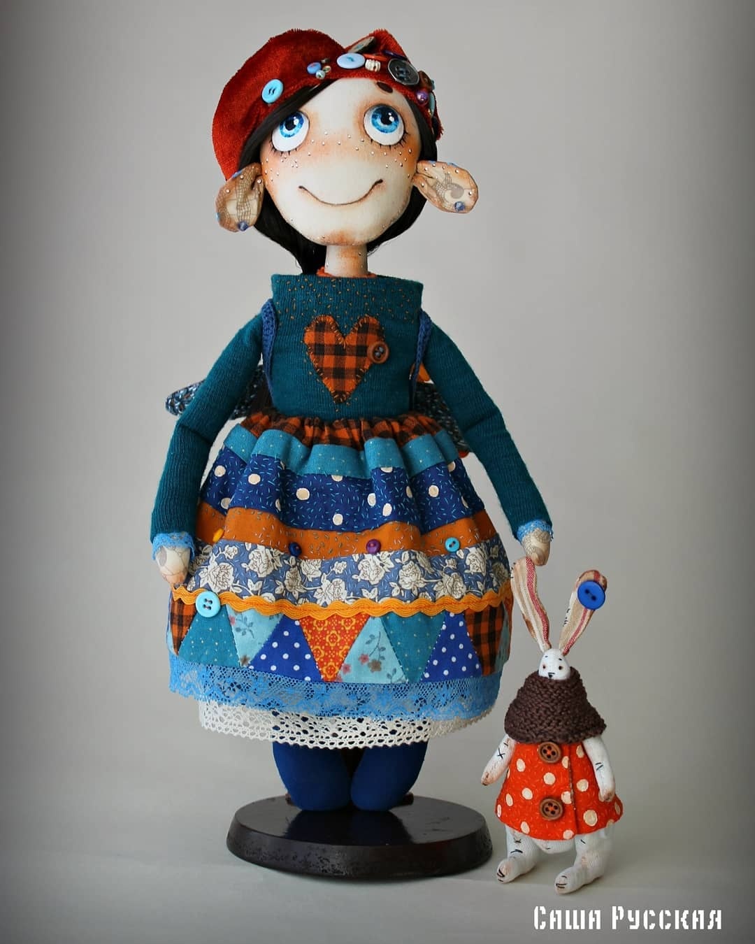 国外艺术家的布艺玩偶作品，非常有创意和想象力