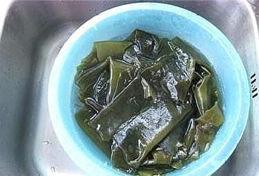 海带用水泡一夜可以除去重金属吗,海带太硬难煮这招让它快速变软烂