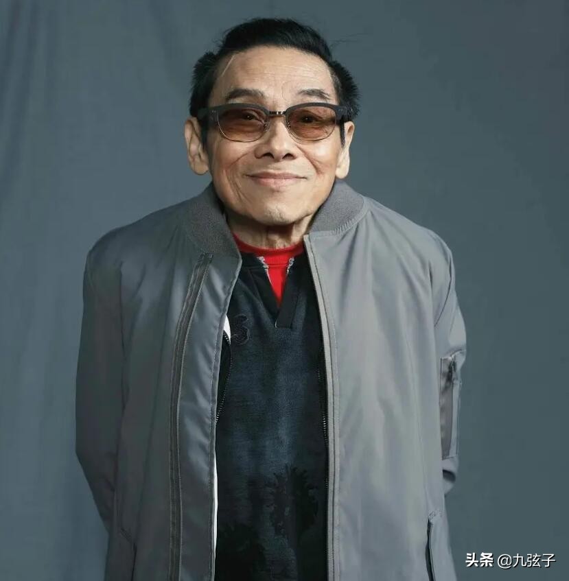 香港鼻祖歌手泰迪罗宾,香港歌手泰迪罗宾简介