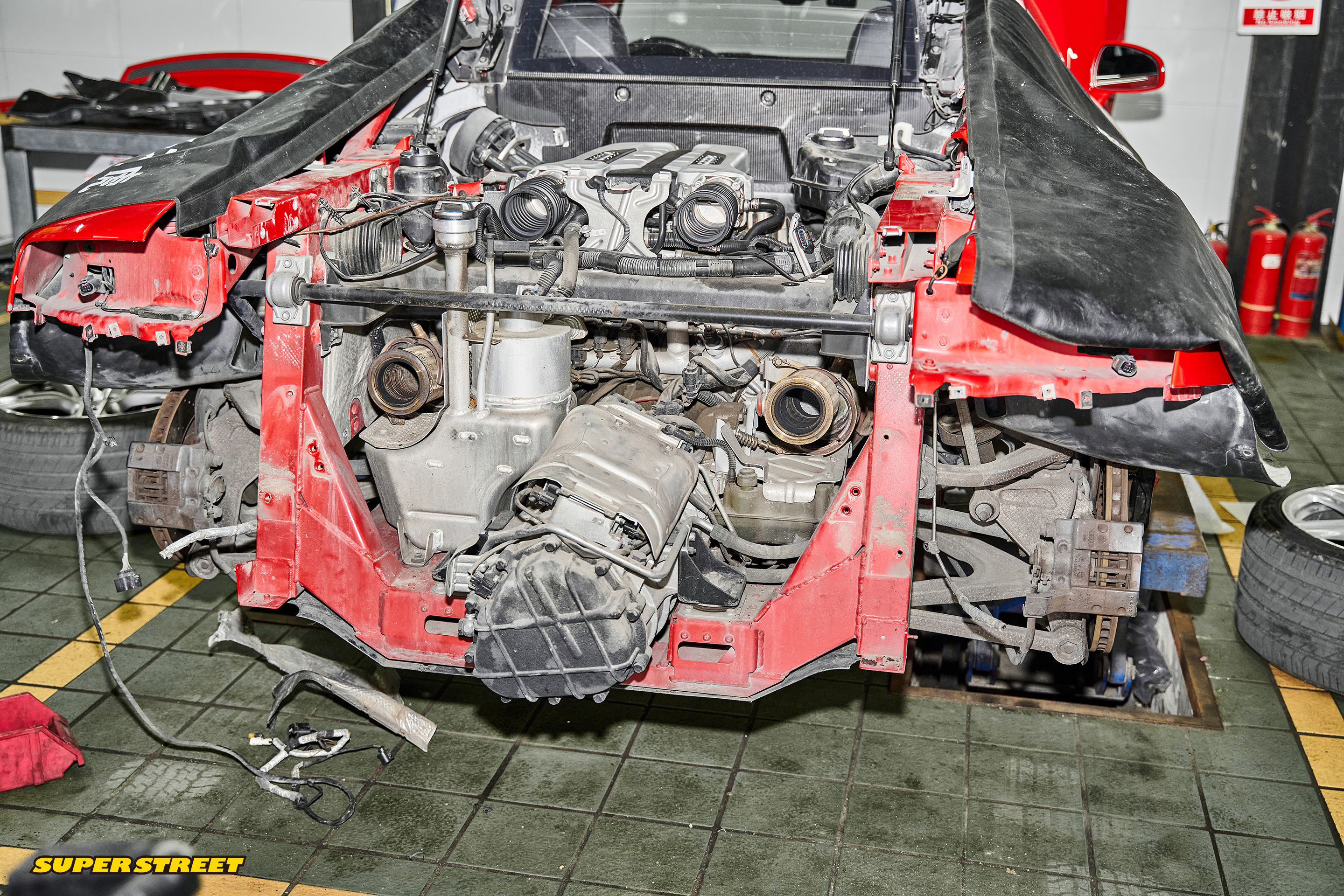 奥迪r8改装最佳效果,奥迪r8改全段排气声浪