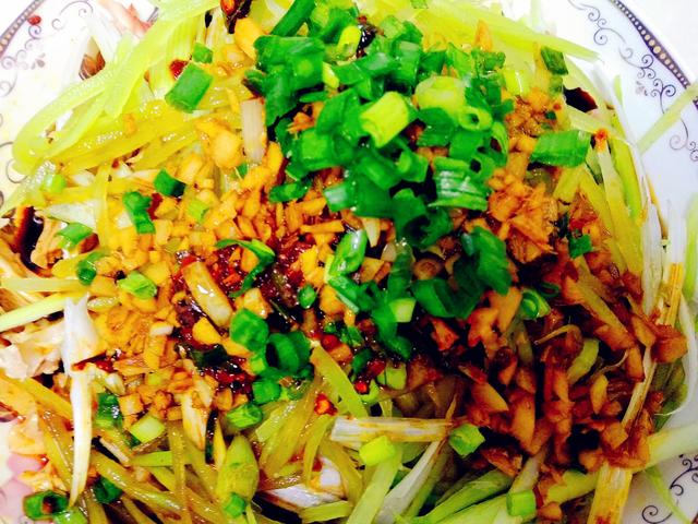 做出肯德基鲜嫩多汁的鸡腿,鸡腿怎么做好吃又简单凉拌