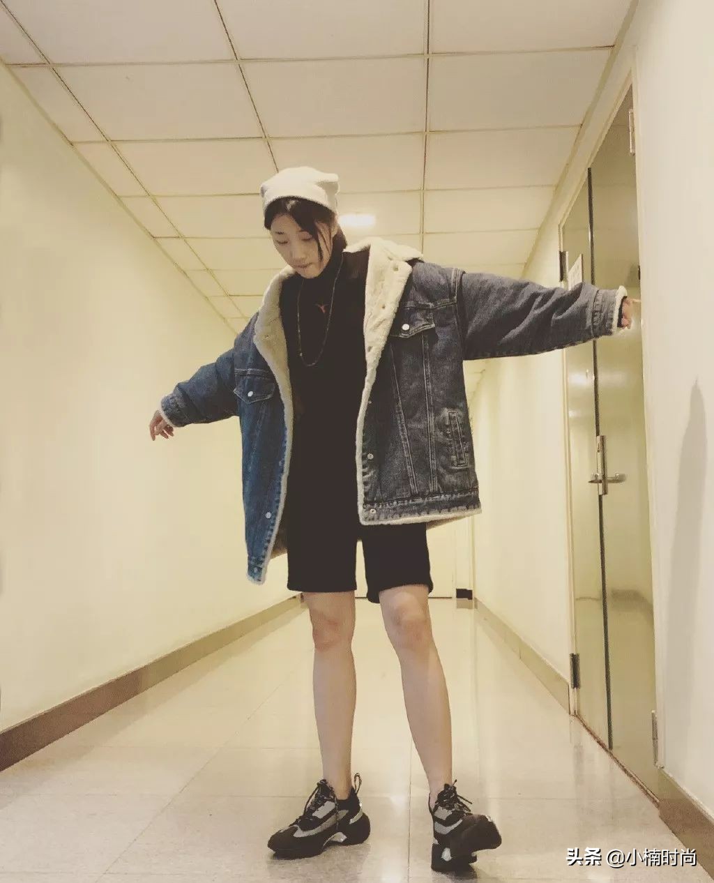 周雨彤明星卫衣,周雨彤吴宣仪卫衣