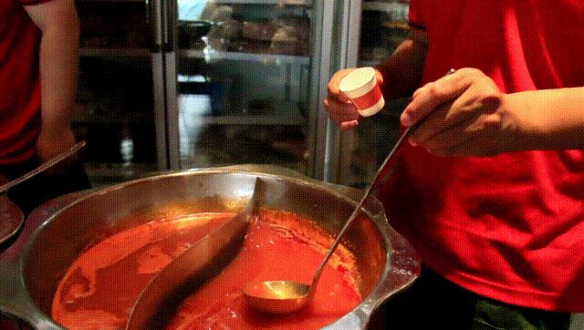 呷哺和海底捞番茄底料,海底捞和呷哺呷哺的火锅底料