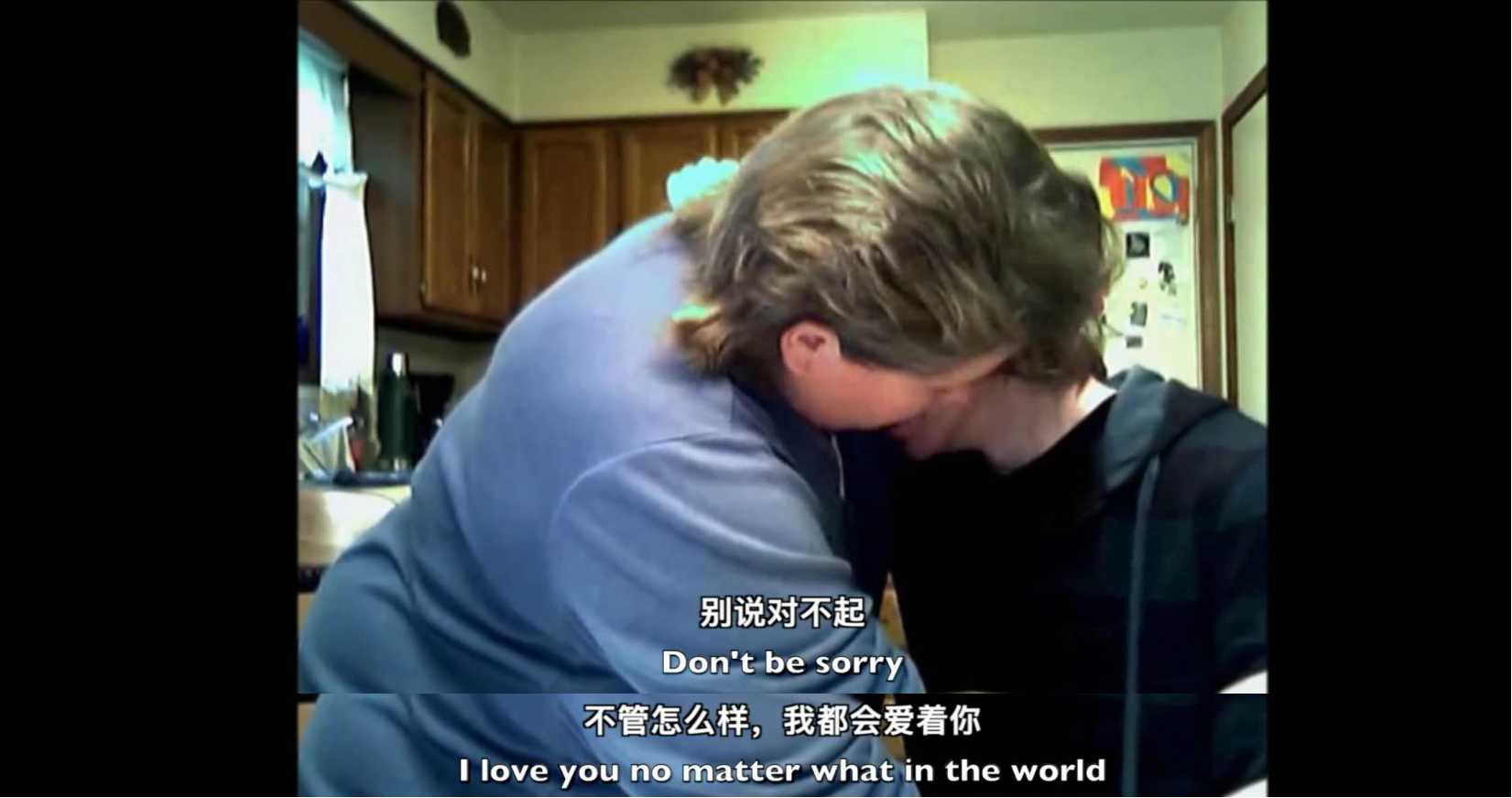 孩子知道母亲喜欢上别人了,得知儿子恋爱妈妈应该如何说