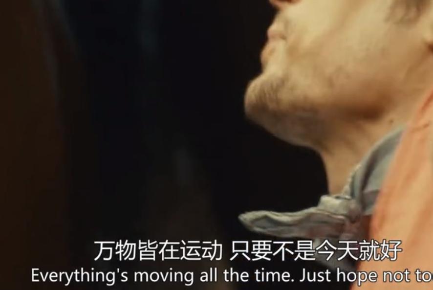 又渴又疼！手臂被石头卡住五天五夜？这部电影告诉你如何断臂求生