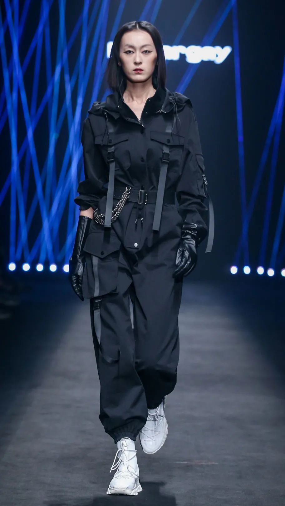 2021秋冬时尚单品,时尚2021秋冬时尚元素流行趋势