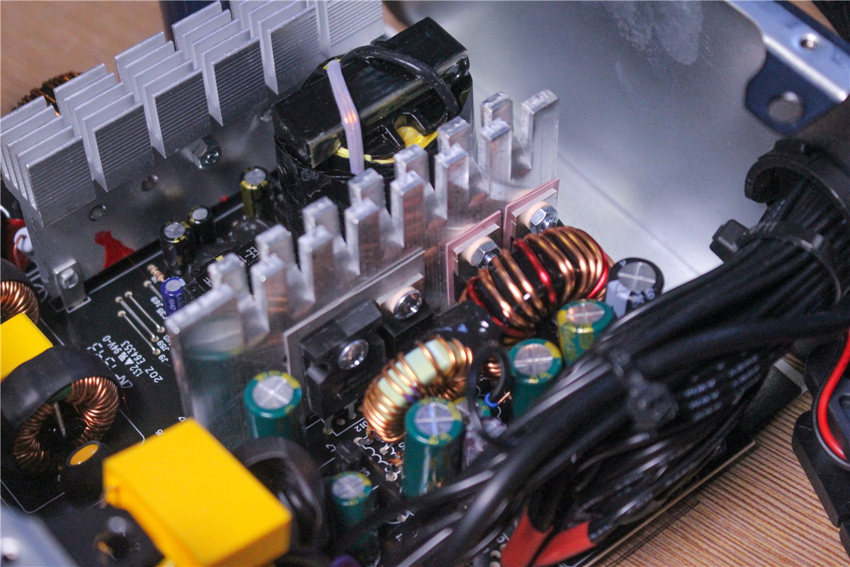 白牌的爱国者600w电源怎么样,爱国者t600电源咋样