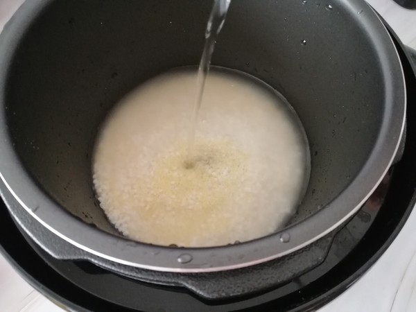 如何煲出又绵又滑粥,大厨教你做粥香浓又顺滑