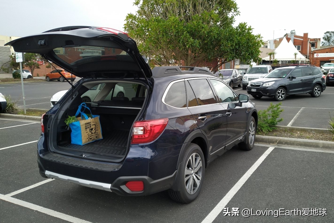 斯巴鲁傲虎清秋绿新款2.5,2020年斯巴鲁傲虎2.5