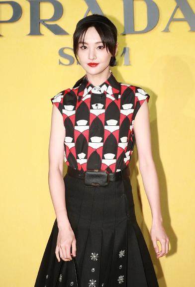 唇纹很严重怎么涂玻璃唇,唇纹重的适合玻璃唇吗