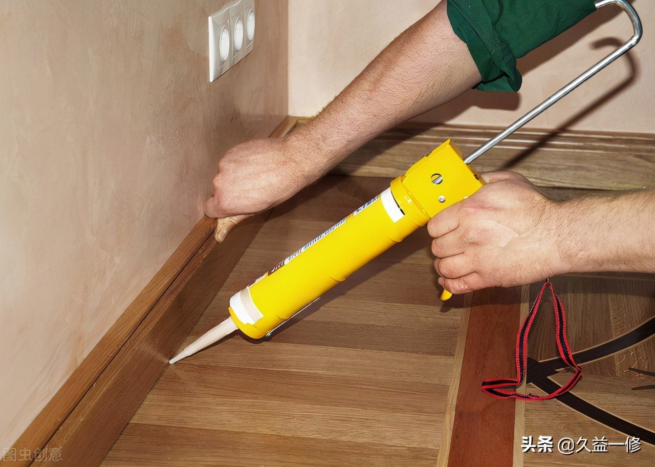 踢脚线与踢脚线缝隙填补,踢脚线与墙面缝隙怎么处理