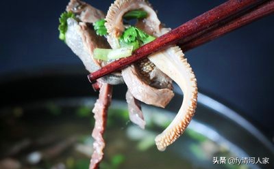 羊杂的味道与牛杂的味道一样吗,羊杂的味道描述