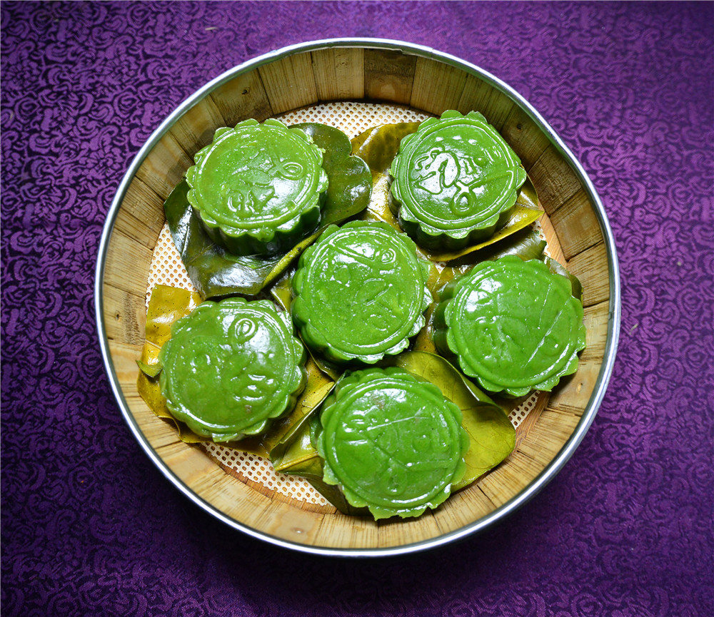 桂林藏在山洞里的油茶店,桂林开在半山腰的油茶店