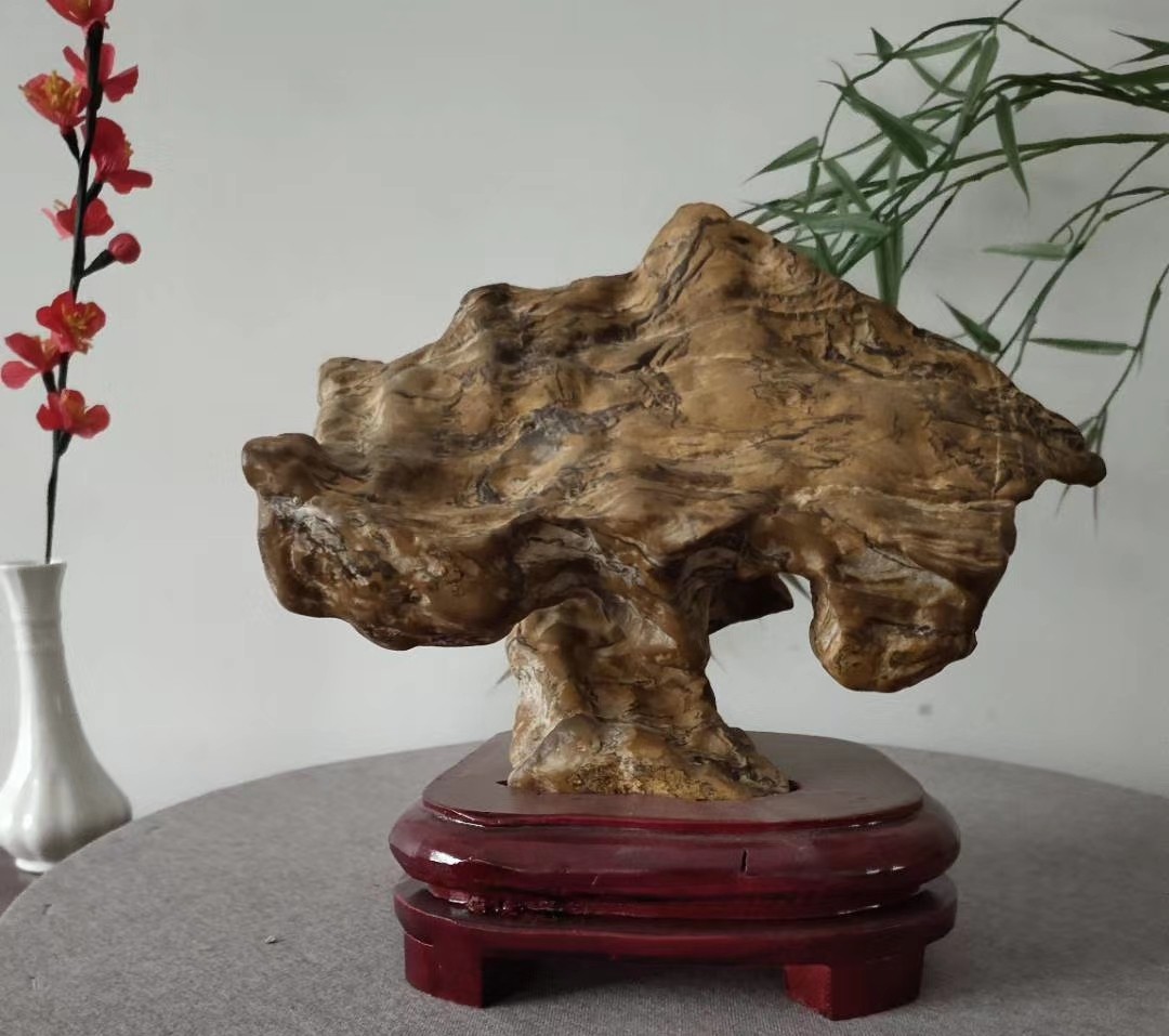 灵璧石收藏价值解析,越丑越值钱的十种文玩