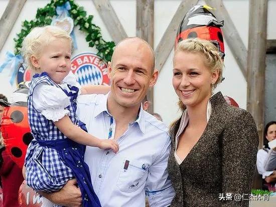 足坛四大梅西你最喜欢哪一个,足坛十大神仙