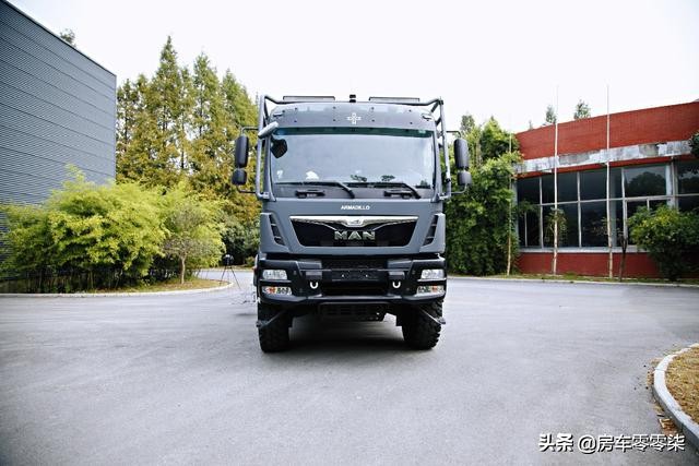 500万的德国曼卡4x4越野房车,德国曼4x4越野房车试驾视频