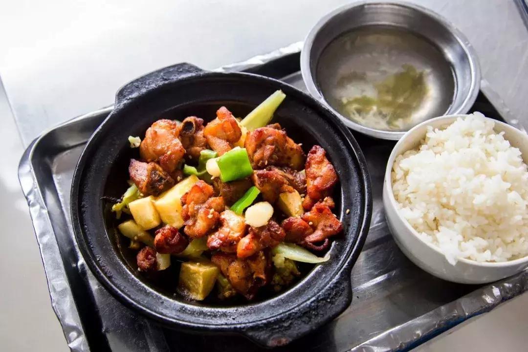 中国最好的大学食堂排名,南京高校餐厅哪家好