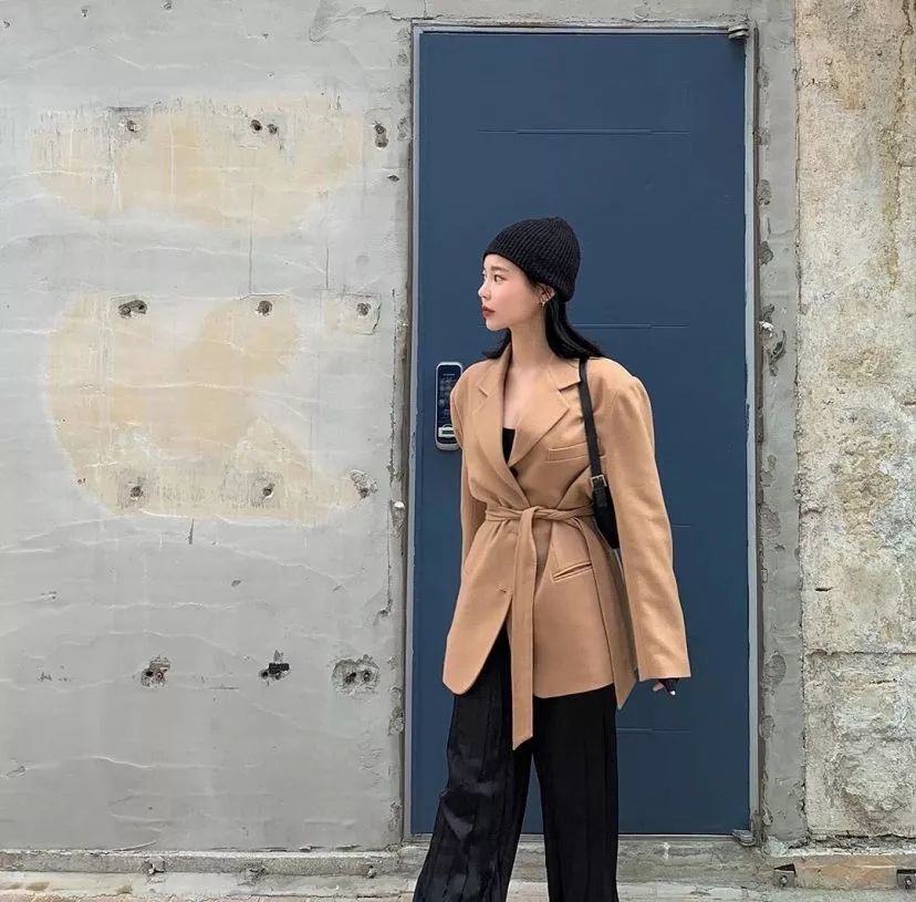 中长款大衣怎么穿显高,显高显瘦显腿长的大衣