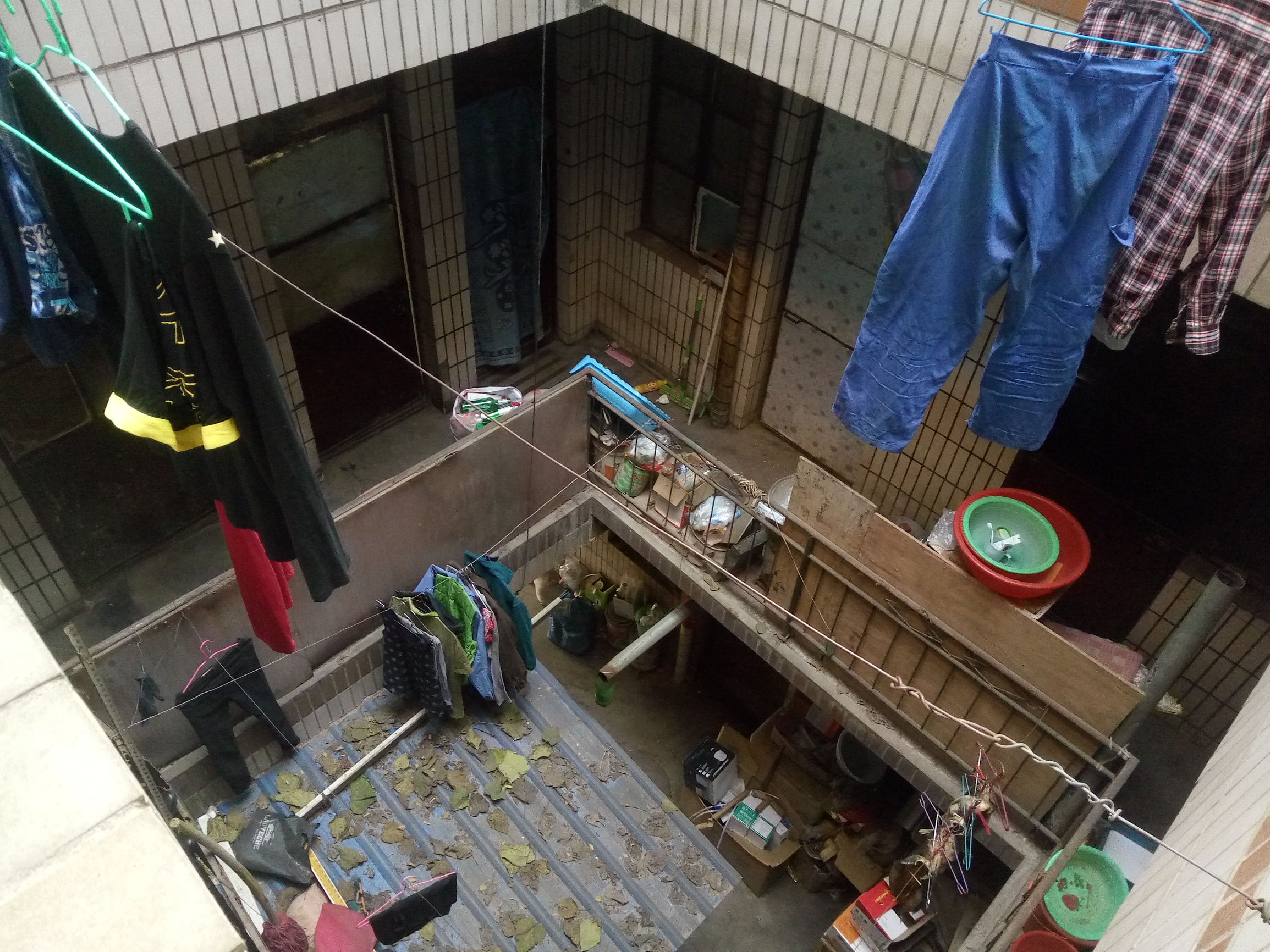 房产中介经纪人很苦很累吗,去房产中介公司上班怎样